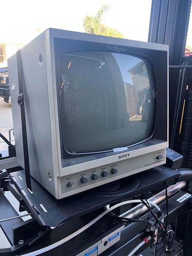 Used GLASS SCRIBE MANUAL WITH CCD CAMERA, MOTION CONTROLLERS XY  SERVO MOTORS, COLOR