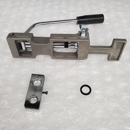 Used HANDLE ADAPTER  TOOL MODEL HOT 18.11.-2