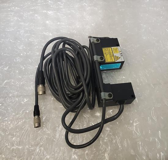 Used OMRON SENSOR Z4LC-SD2 2M
