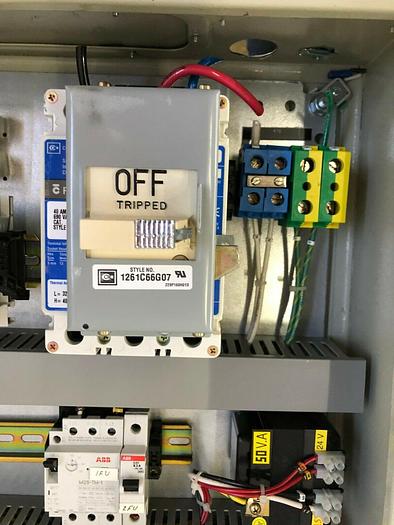 APPLIED MATERIALS OPERATOR CONSOLE VERASEM 3D U-571