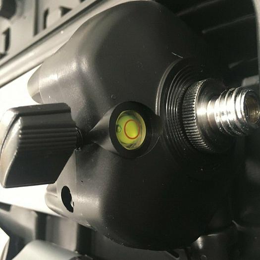 Used JOHNSON ROTARY LASER LEVEL KIT 40-0918