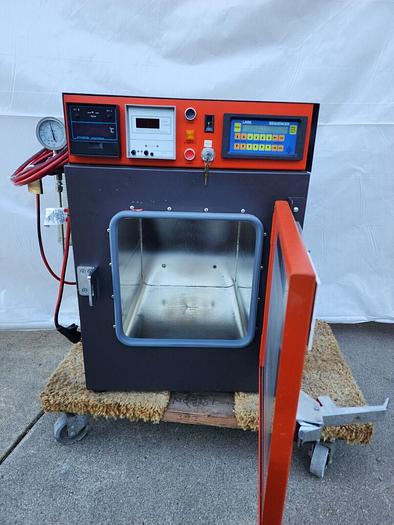 Used YES OVEN YES-33 HMDS VAPOR PRIME OVEN