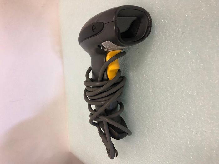 Used SYMBOL TECH D86607-HD20001 AND MOTOROLA DS4208-SR00007WR CODE SCANNER