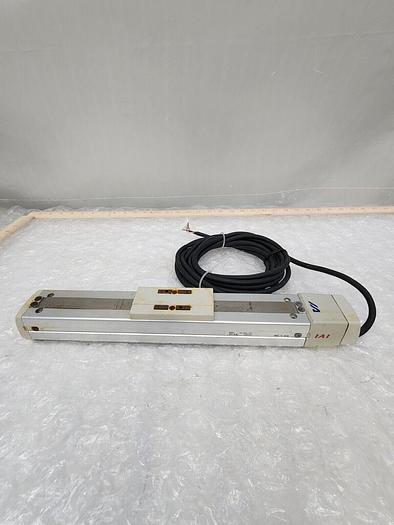 Used IAI DS-SA5L-200 LINEAR ACTUATOR