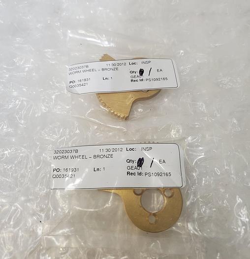 Used WORM WHEEL - BRONZE 32023037B GEA01