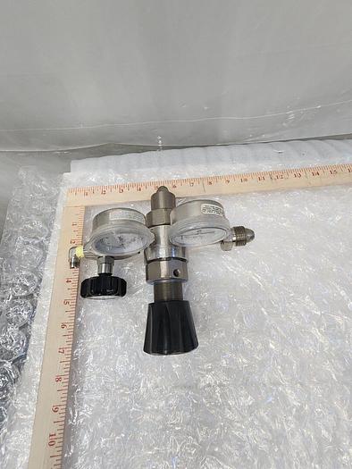 Used ALPHAGAZ REGULATOR 2652 , 200 PSI - 3000 PSI