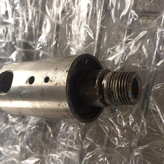 Used DUFF-NORTON 750110 21XX 6672