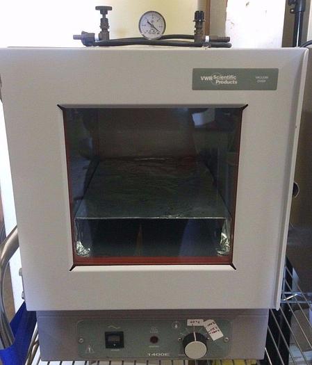 Used VWR SCIENTIFIC PRODUCTS VACUUM OVEN 1400E