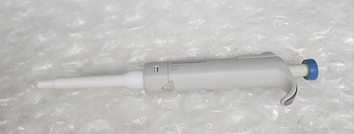 Used Thermo Labsystems Finnpipette Single Channel Manual 200-1000 uL Pipette