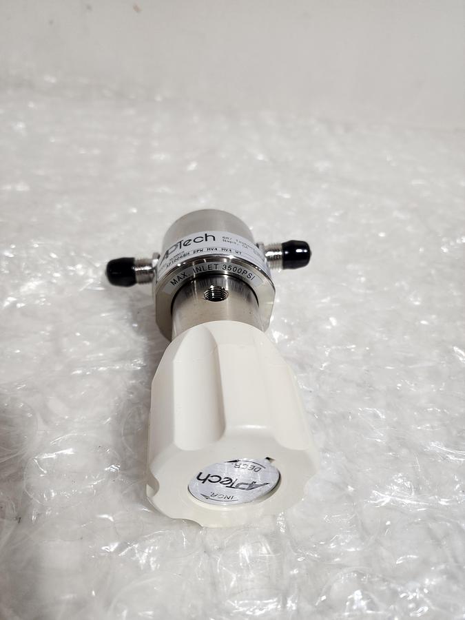 Used APTECH GAS REGULATOR AP1006SM