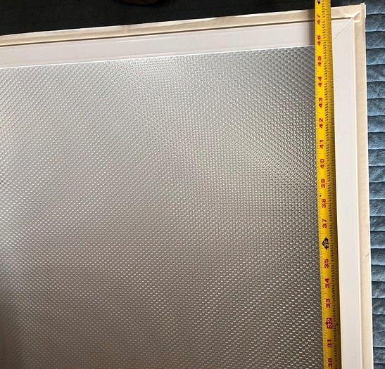 Used CLEAN ROOM CD LIGHTING INC CGE-24-4-32-UNV-EB-12PA TYPE 1 120,277V 50-50HZ