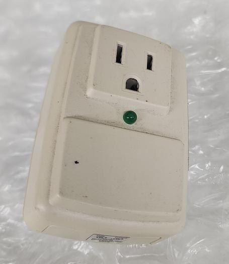 Used PLUG IN OUTLET PB002105 R1-3MS 