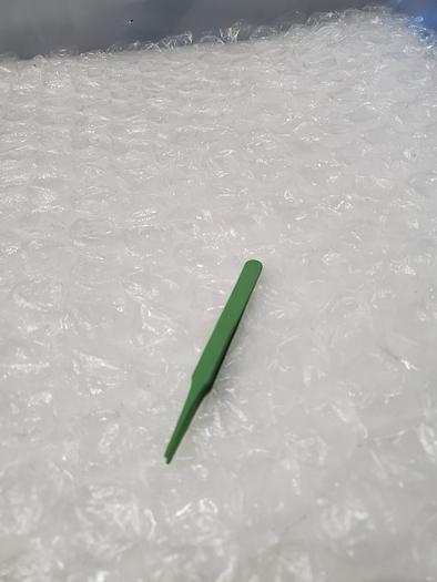 Used PLASTIC TWEEZERS