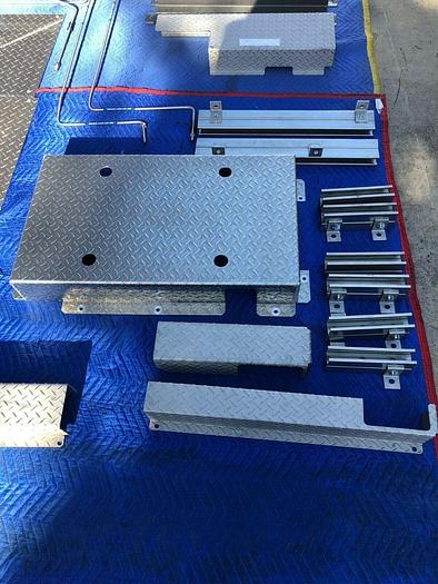 Used DIAMOND PLATE WITH U STRUT
