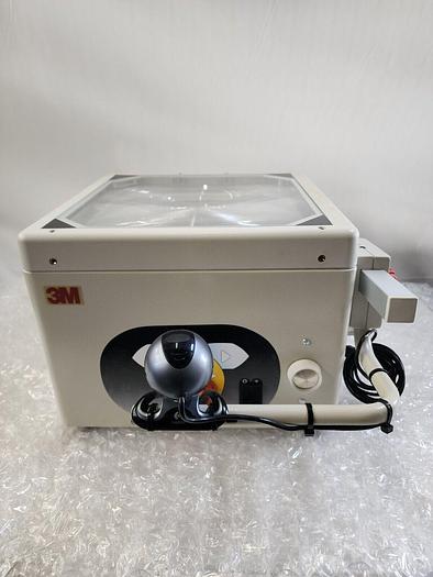 Used 3M 1608 OVERHEAD PROJECTOR