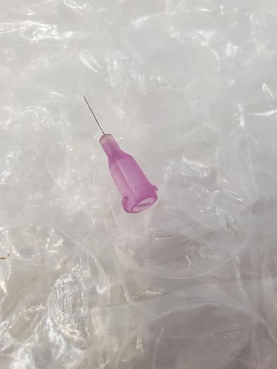 Used NORDSON EFD 7018433 FLUID DISPENSING TIPS