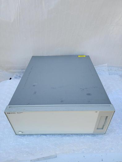 Used HEWLETT PACKARD HP 75000 SERIES B MODEL E1300A