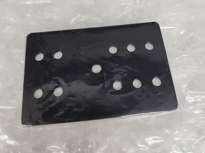 410204300 APERTURE MASK SOLID SAMPLE HOLDER, 5MM