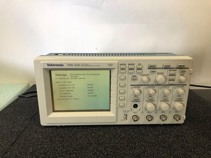 Used TEKTRONIX TDS 224 OSCILLOSCOPE