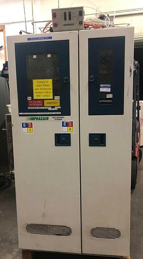 Used PRAXAIR AMMONIA & SILANE MONITORS FOR GAS CABINET