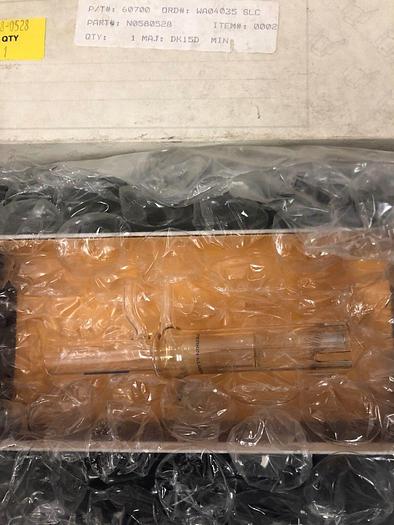 Used PERKIN ELMER QUARTZ TORCH N0580528