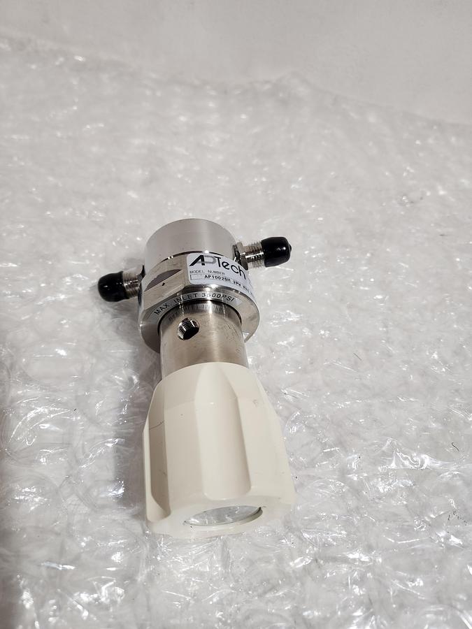 Used APTECH GAS REGULATOR AP10025M