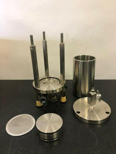 Used ZHE + ZERO HEADSPACE EXTRACTOR