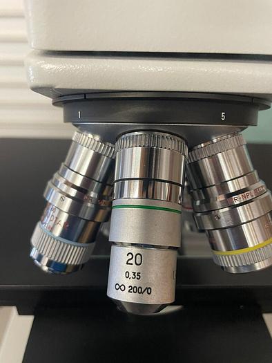 Used LEITZ ERGOLUX 020-448.026 MICROSCOPE (THORLABS TABLE SOLD SEPARATE)