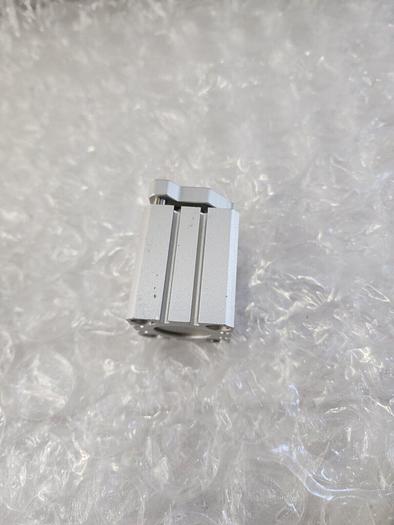Used SMC CQMB25-25 COMPACT CYLINDER