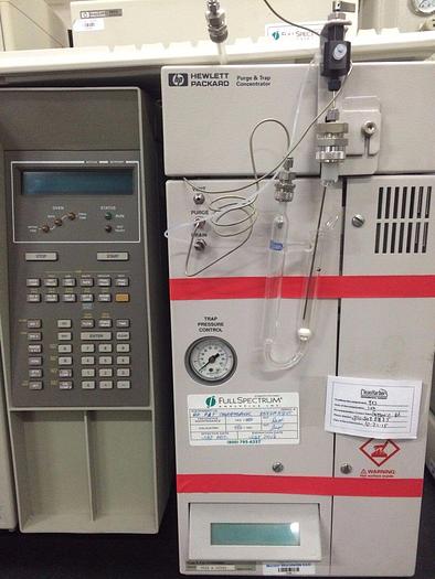 Used HEWLETT PACKARD 5890 SERIES II PLUS GAS CHROMATOGRAPH