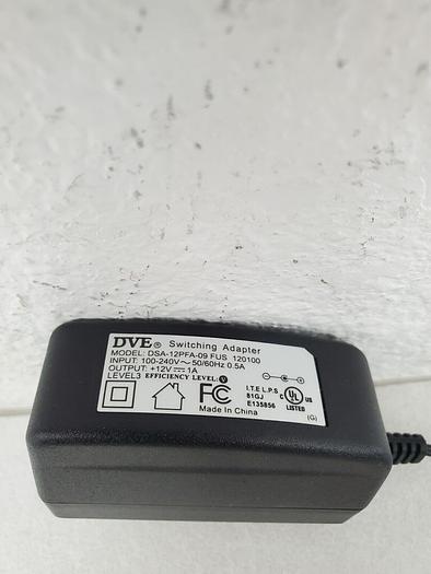 Used DVE SWITCHING ADAPTER DSA-12PFA-09 FUS