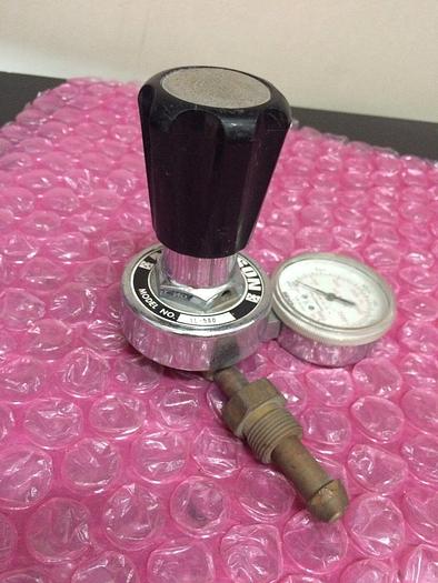 Used MATHESON 1L-580 GAS REGULATOR