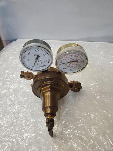 Used VICTOR SR450E COMPRESSED GAS REGULATOR
