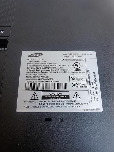 Used SAMSUNG UN19F4000 LED TV