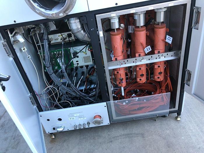 Used APPLIED MICROSTRUCTURES INC MVD 100 MOLECULAR VAPOR DEPOSITION