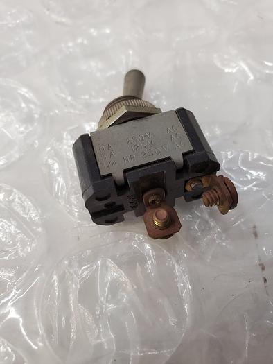 Used E16A-7 NSN SWITCH-TOGGLE-MAIN