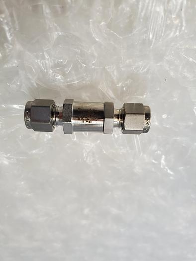 Used SWAGELOK SS-4C-5 STAINLESS STEEL POPPET CHECK VALVE