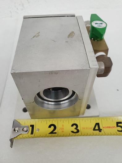 Used NUPRO COMPANY GAS DEVERTER BOX
