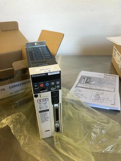 PANASONIC  MQDA011D1A AC SERVO DRIVER