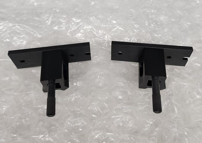 NEWPORT OPTICAL MOUNTING COMPONENTS