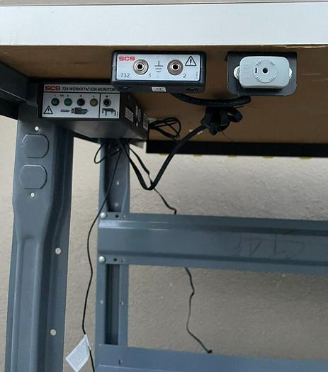 Used Heavy Duty workbench 30'' x 48''