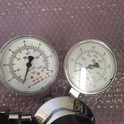 Used CONTROLS Corporation of America 212-3332-57-000 GAS REGULATOR