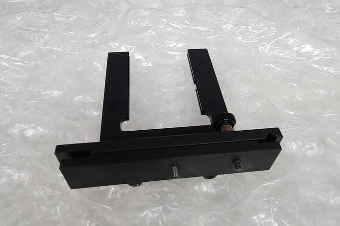 NEWPORT OPTICAL MOUNTING COMPONENTS
