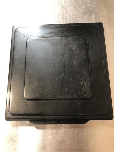 Used FLUOROWARE H60-60 150MM MASK OR RETICLE CARRIER