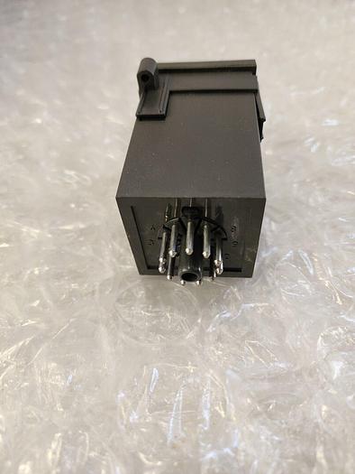 TEMPATRON TEMP CONTROLLER TC 4810-04