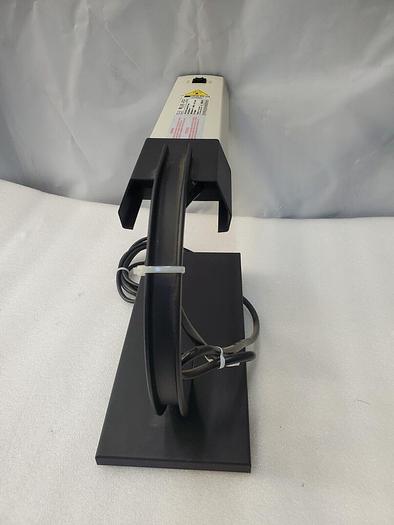 Used UVP UVLM-28 EL SERIES UV LAMP