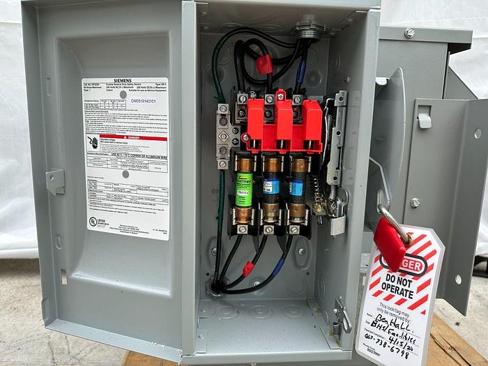 Used SIEMENS GENERAL DUTY SAFETY SWITCH , REX POWER MAGNETIC BA15HCB-NN1R-E3