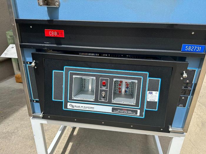 Used BLUE M ELECTRIC OVEN MP-146C-WAS CHAMER SIZE: 14"W x 14"H x 14"D