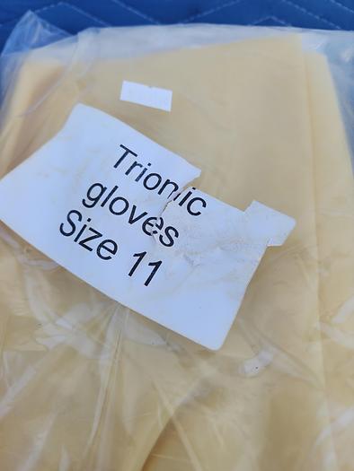 Used TRIONIC GLOVES SIZE 11