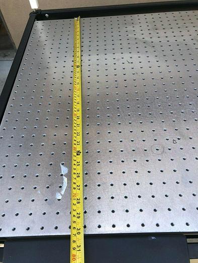 Used NEWPORT SG-30X48-2 (VH3048W-OPT) ISOLATION TABLE